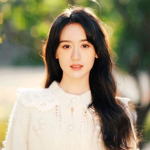 吃瓜娱乐圈袁冰妍是谁,娱乐圈新晋吃瓜达人,揭秘娱乐圈幕后故事