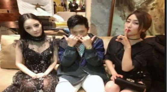 娱乐圈吃瓜群众111,揭秘“吃瓜群众111”背后的真相