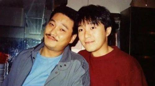 汇叔扒娱乐吃瓜,揭秘娱乐圈那些不为人知的吃瓜瞬间